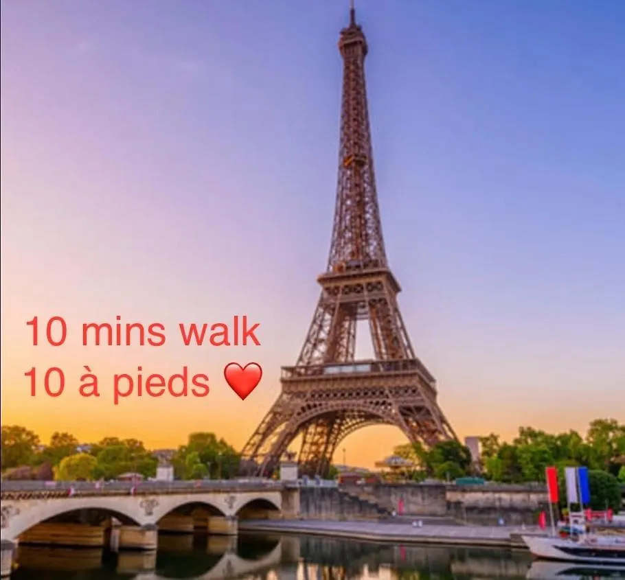 Studio 10 Mins Walk Eiffel Tower, Paris 16 0*,  فرنسا